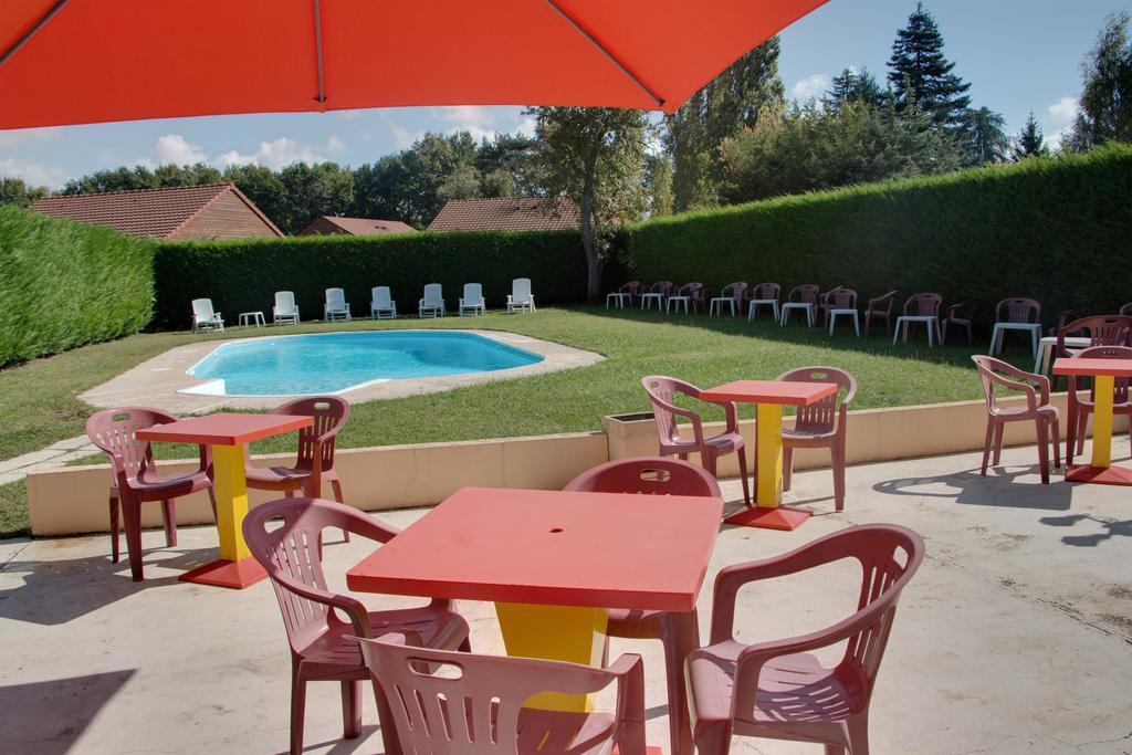 Le Chalet De La Foret Hotel 3 Etoiles Et Restaurant Vierzon Esterno foto