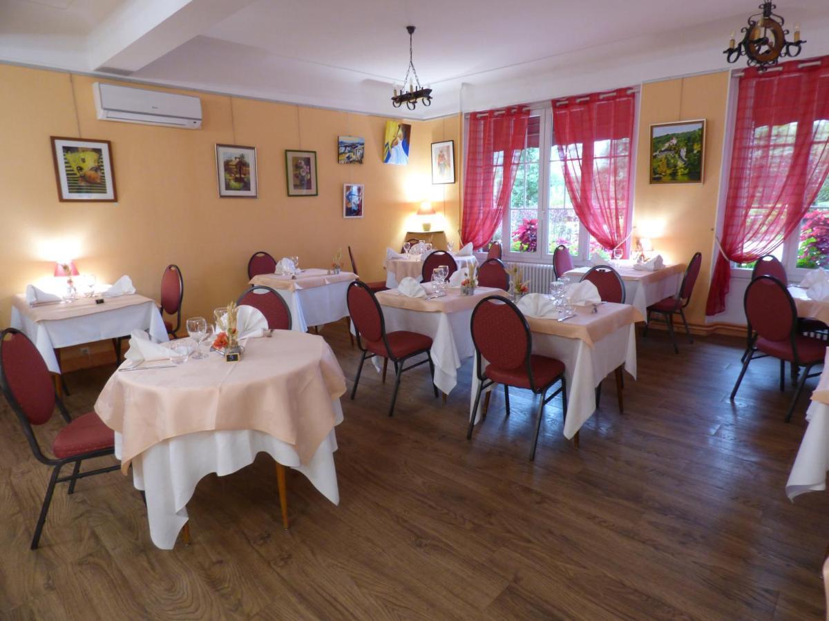 Le Chalet De La Foret Hotel 3 Etoiles Et Restaurant Vierzon Esterno foto