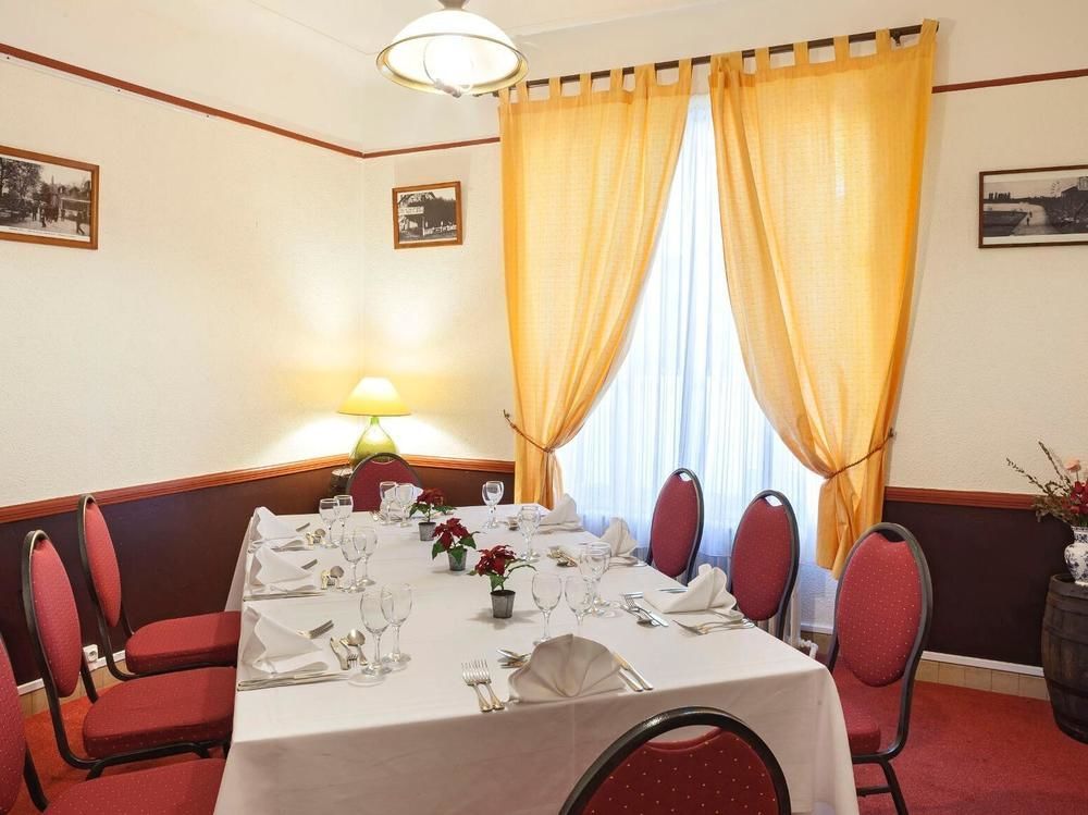 Le Chalet De La Foret Hotel 3 Etoiles Et Restaurant Vierzon Esterno foto